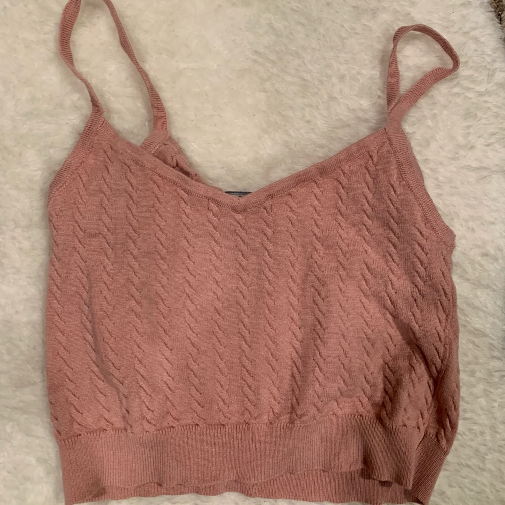 Pink tank crop top